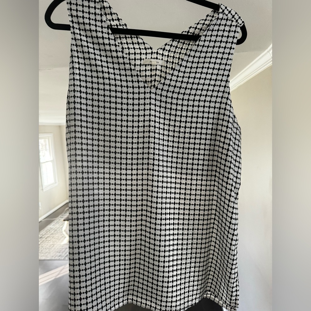 Womens Pleione White & Black V-Neck Sleeveless Blouse Size L